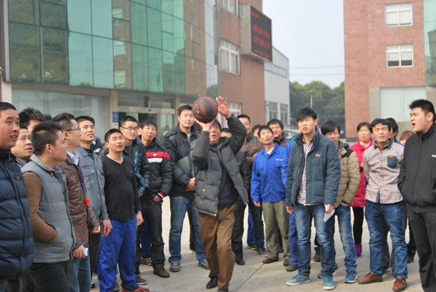 籃球定點(diǎn)投籃比賽(圖4)