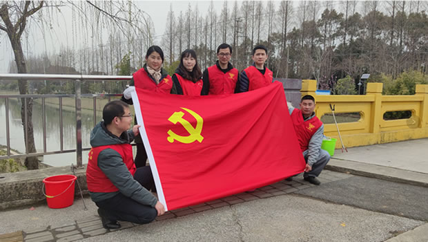 上海滬工閥門廠向雷鋒同志學習活動圖片1